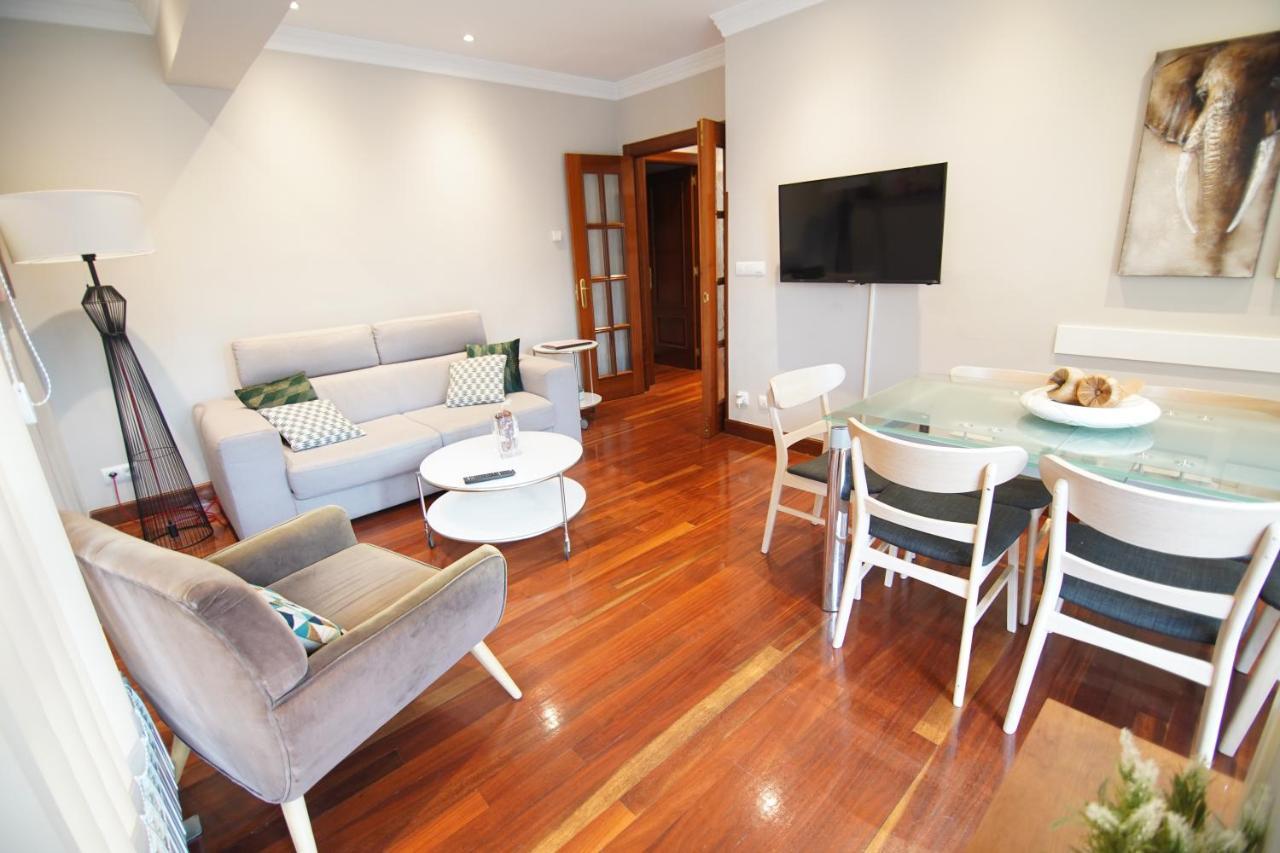 Piso Grande Y Luminoso En El Casco Viejo De Bilbao Apartment Екстериор снимка