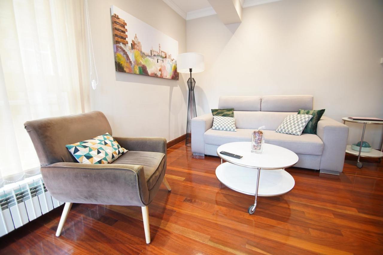 Piso Grande Y Luminoso En El Casco Viejo De Bilbao Apartment Екстериор снимка